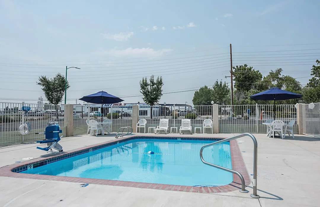 Motel 6-Fallon, Nv-1