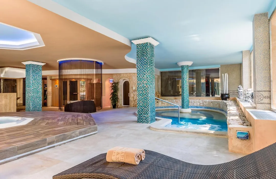 Lago Garden Hotel & Spa-1