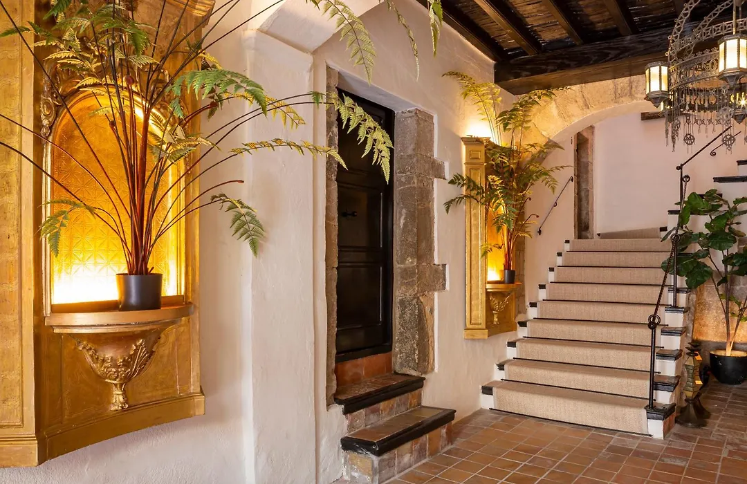 Hotel La Torre Del Canonigo - Small Luxury Hotels-1