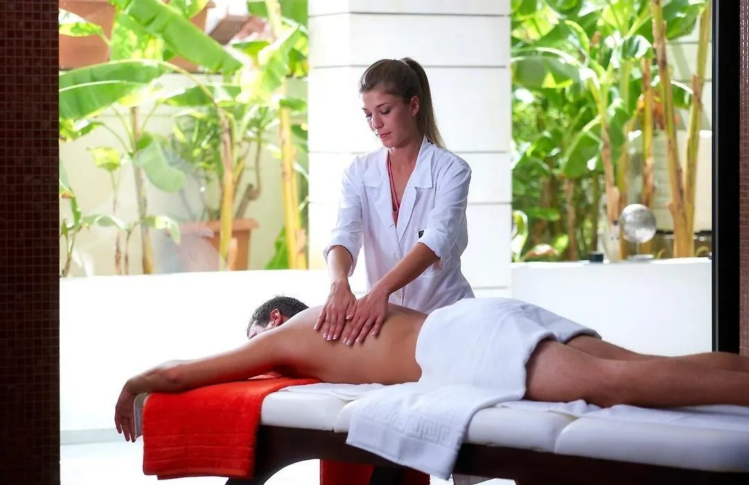 Macaris Suites & Spa-1