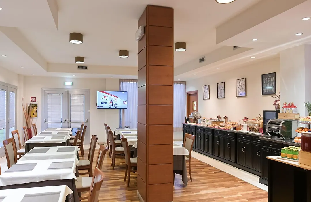 Charme Hotel-1