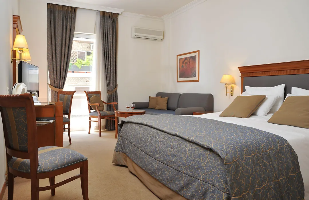 Athens Atrium Hotel & Jacuzzi Suites-1