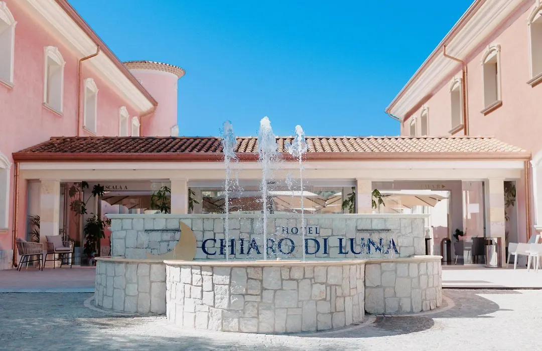 Hotel Chiaro di Luna-1
