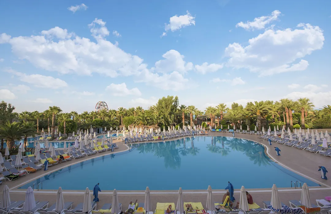 Delphin Deluxe Resort-1