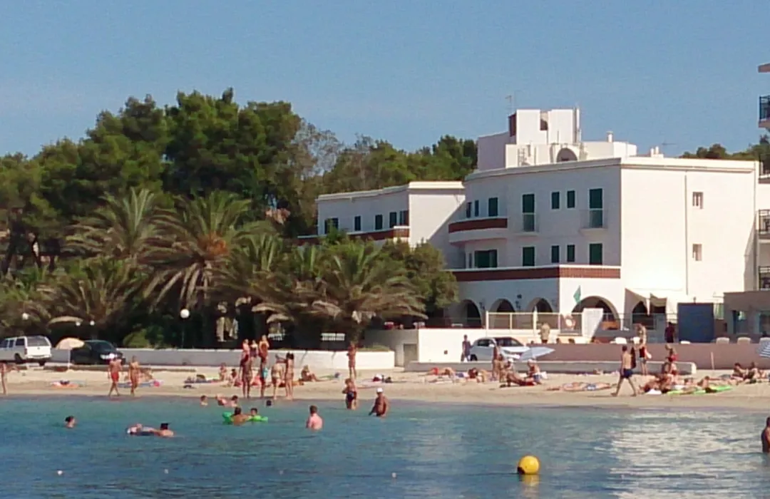 Hotel Tagomago-1