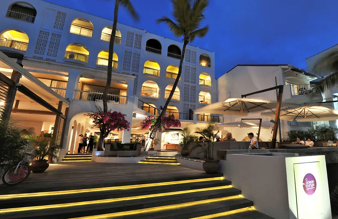 Holland House Beach Hotel-1