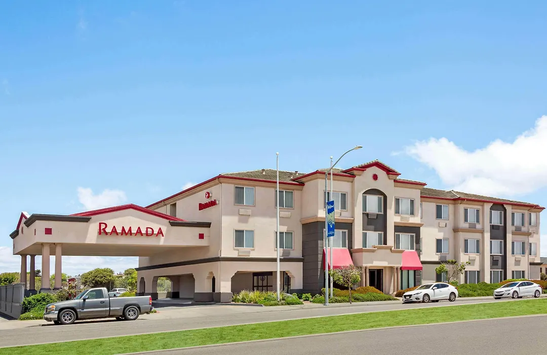 Ramada By Wyndham Marina-1