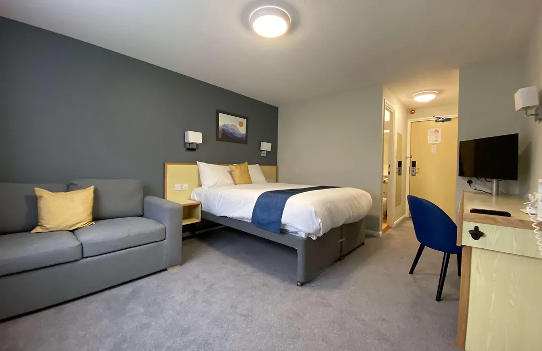Days Inn Hotel Sedgemoor-1