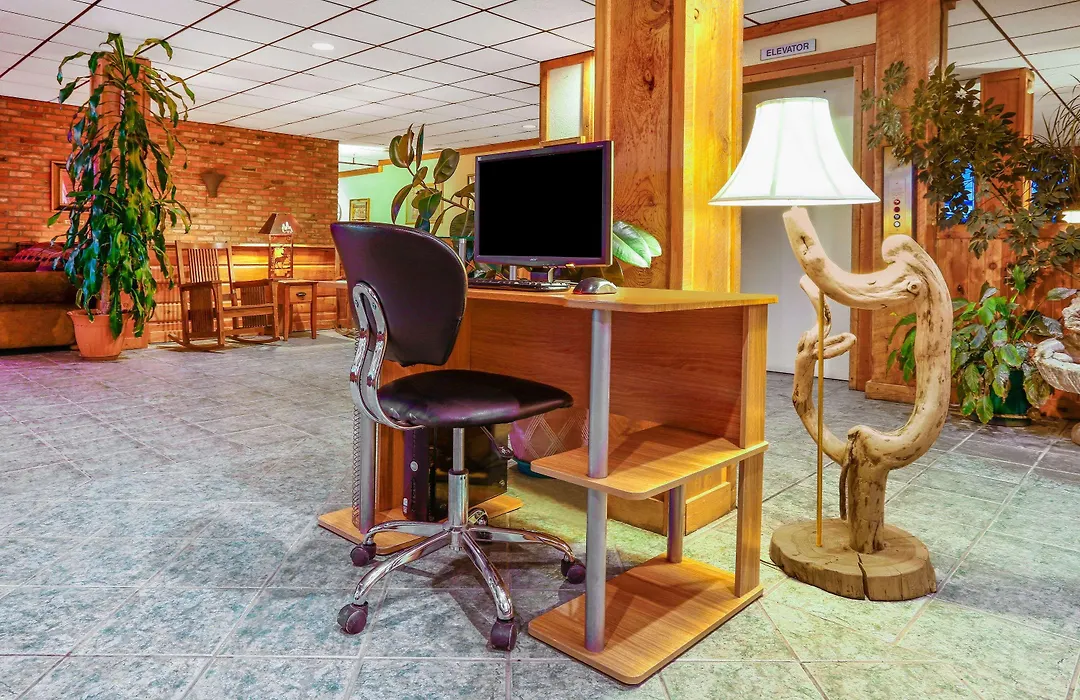 Longhorn Hotel-1