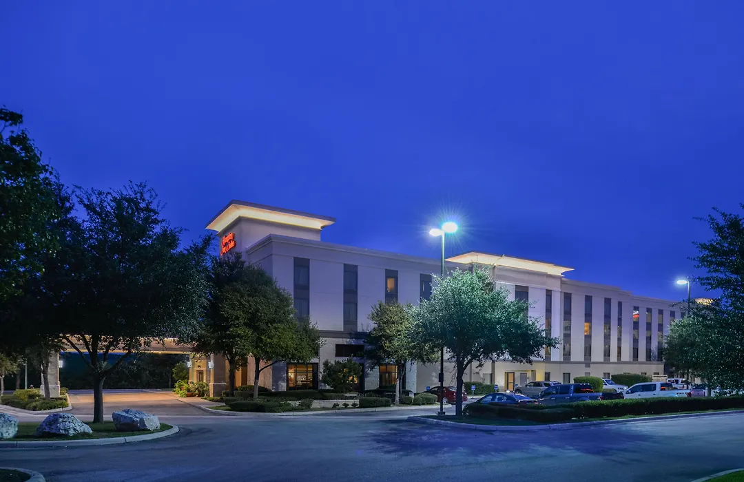 Hampton Inn And Suites Schertz-1