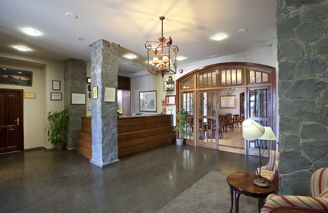Parador De Las Canadas Del Teide-1