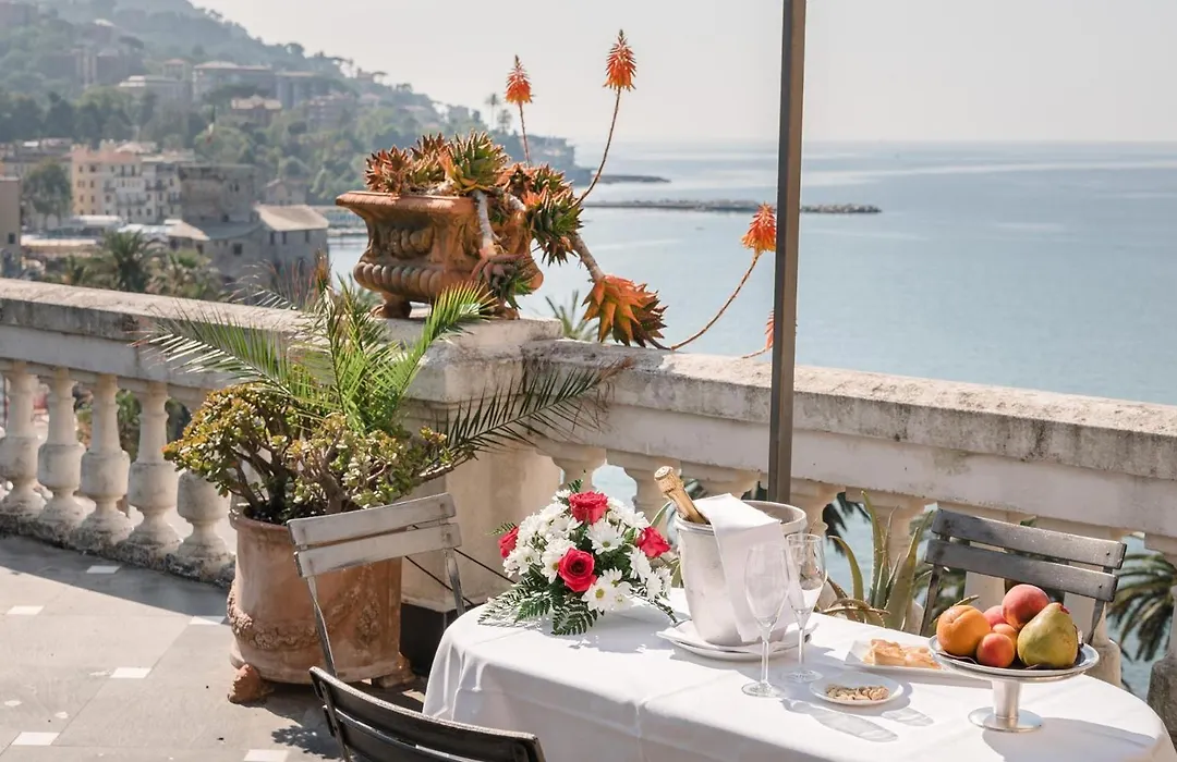 Miramare Hotel-1