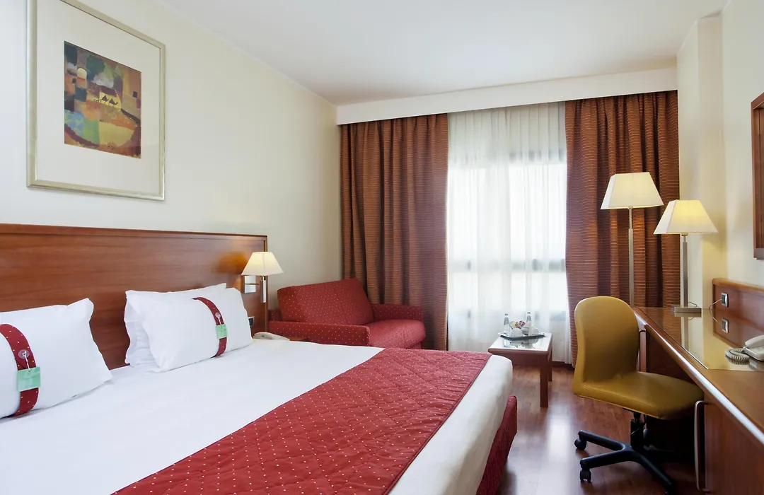Holiday Inn Cagliari By Ihg-1