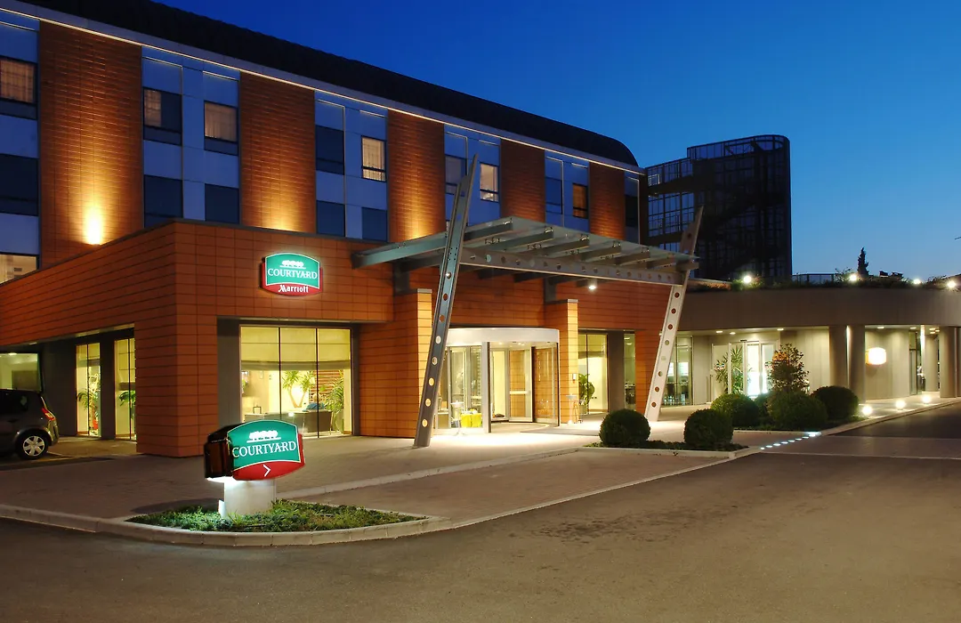 Courtyard By Marriott Venice Airport-1