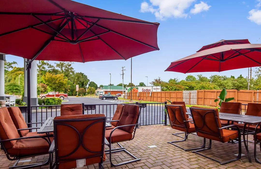 Best Western Plus Newport News-1