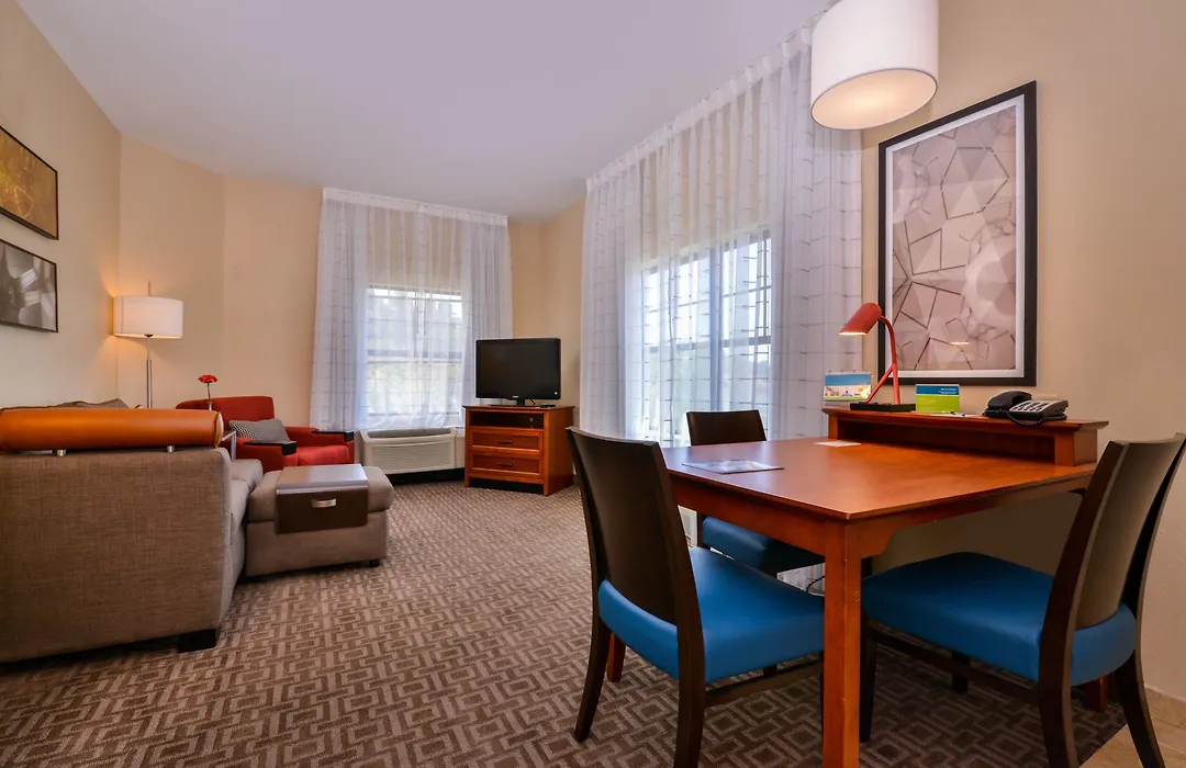 Towneplace Suites By Marriott Thousand Oaks Ventura County-1