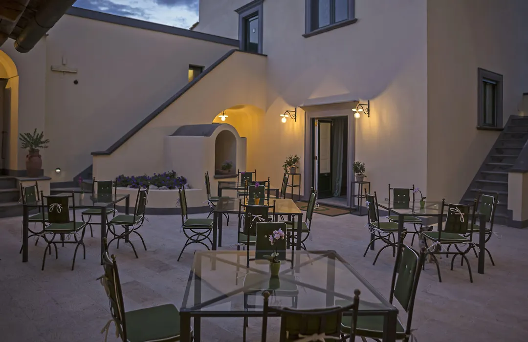 Relais Regina Giovanna-1