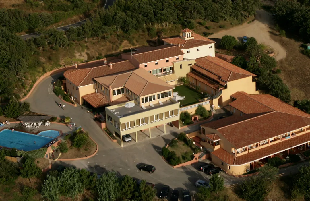 Pausania Inn-1