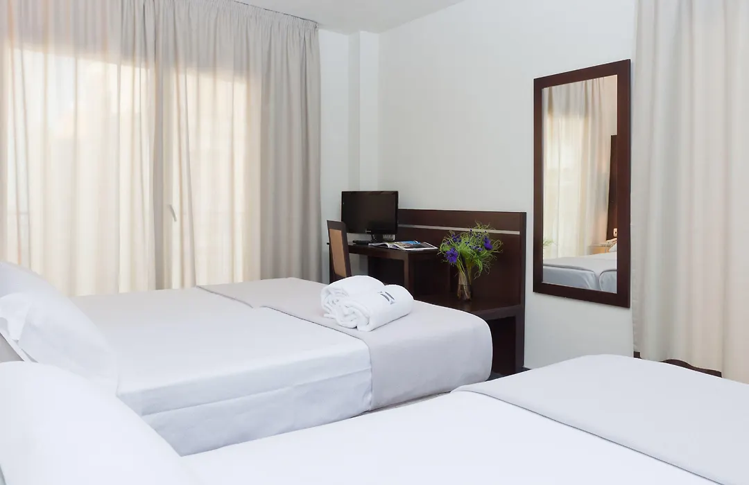 Hotel Los Girasoles-1