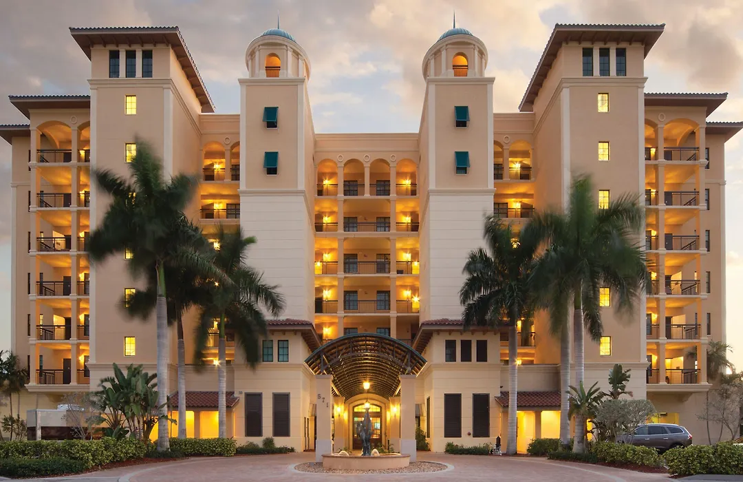 Holiday Inn Club Vacations Sunset Cove Resort-1