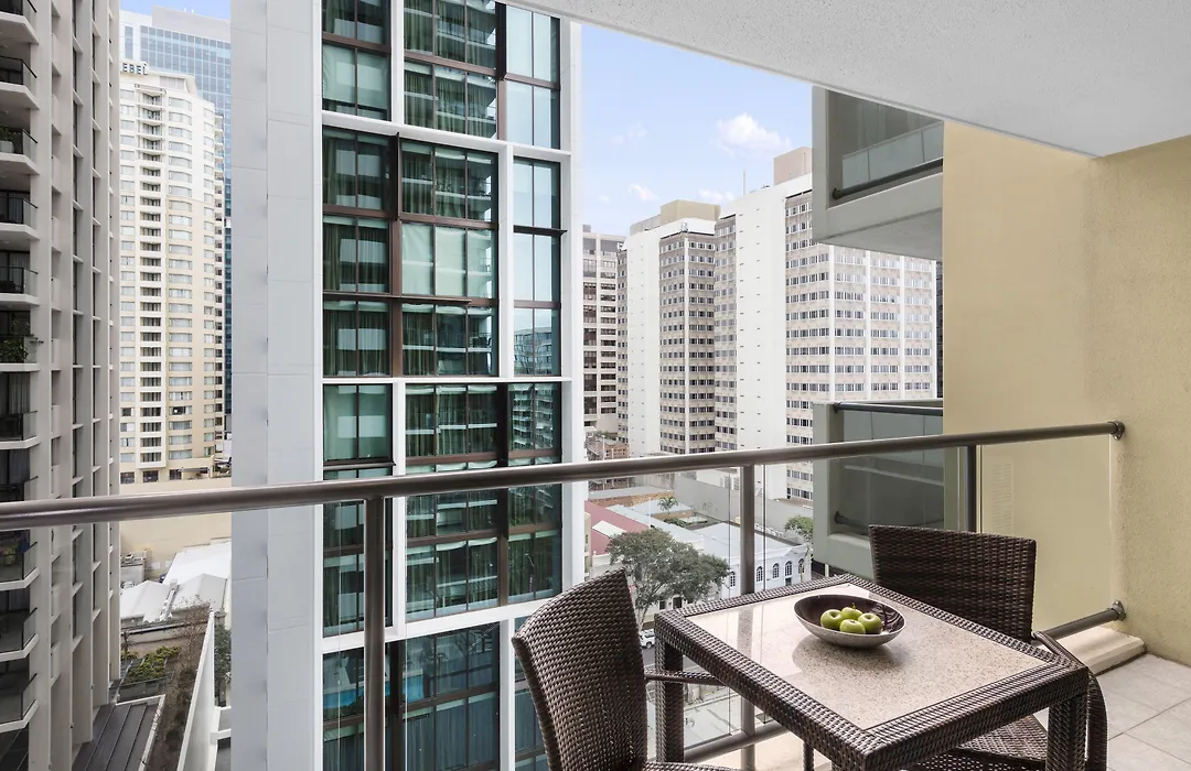 Oaks Brisbane On Margaret Suites-1