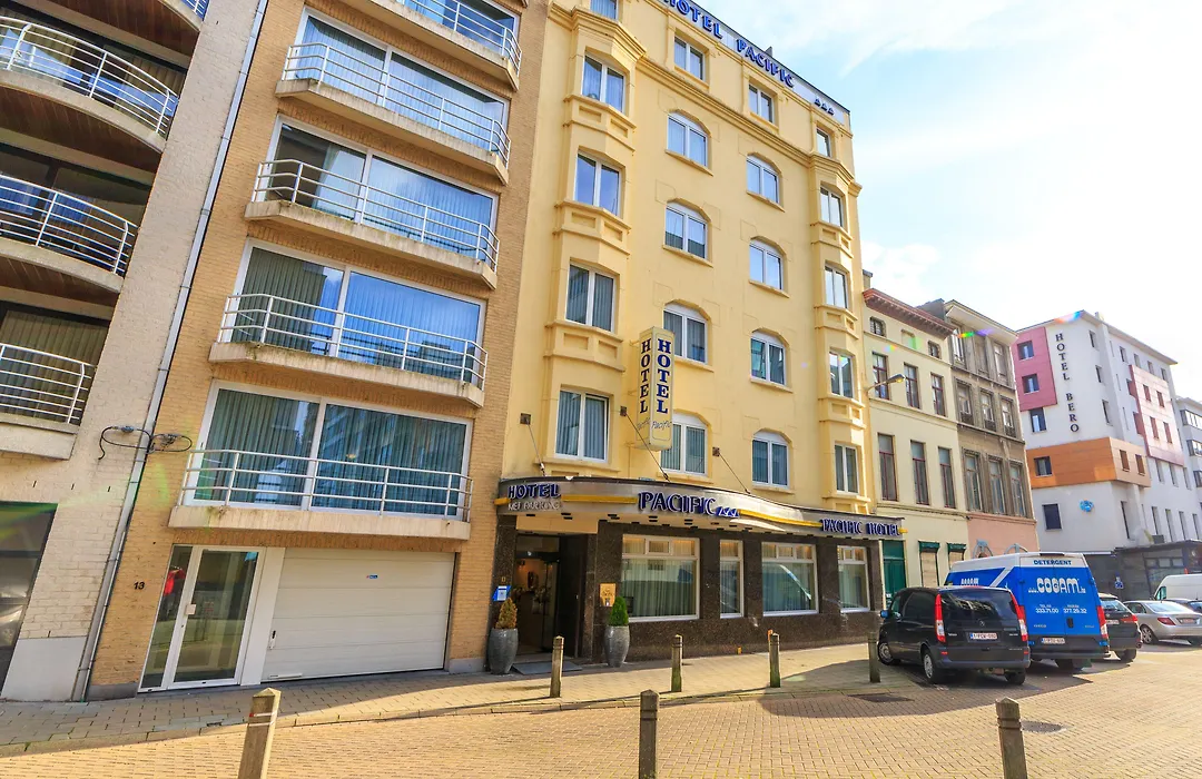 Hotel Pacific-1