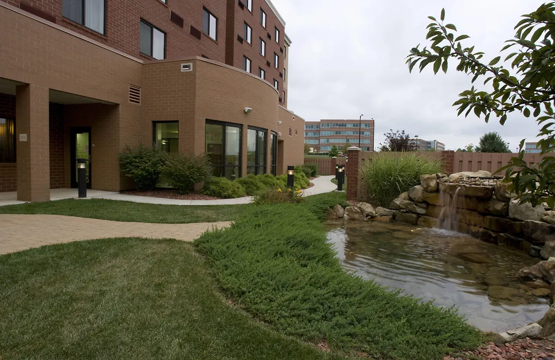 Courtyard Cincinnati North At Union Centre-1