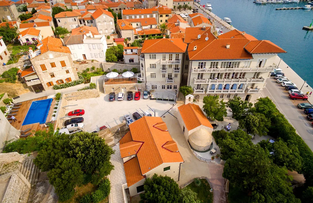 Arbiana Heritage Hotel-1