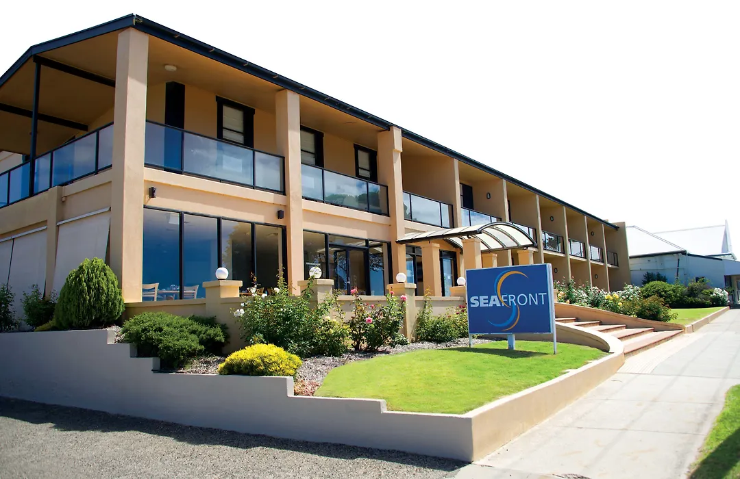 Seafront Hotel Kangaroo Island-1