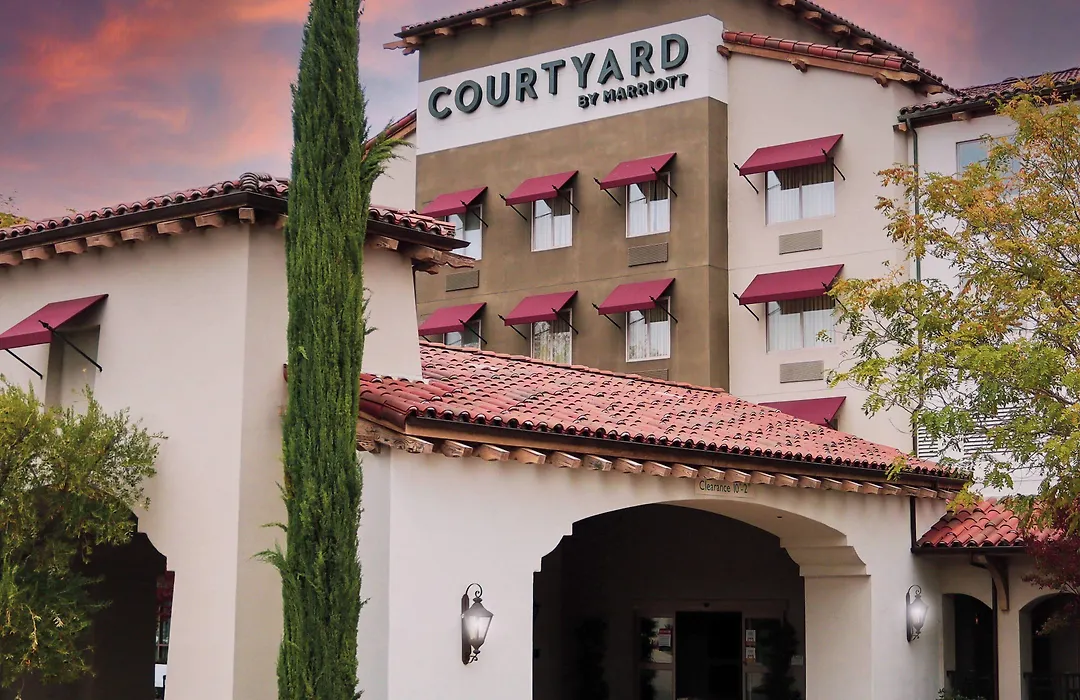 Courtyard By Marriott Paso Robles-1