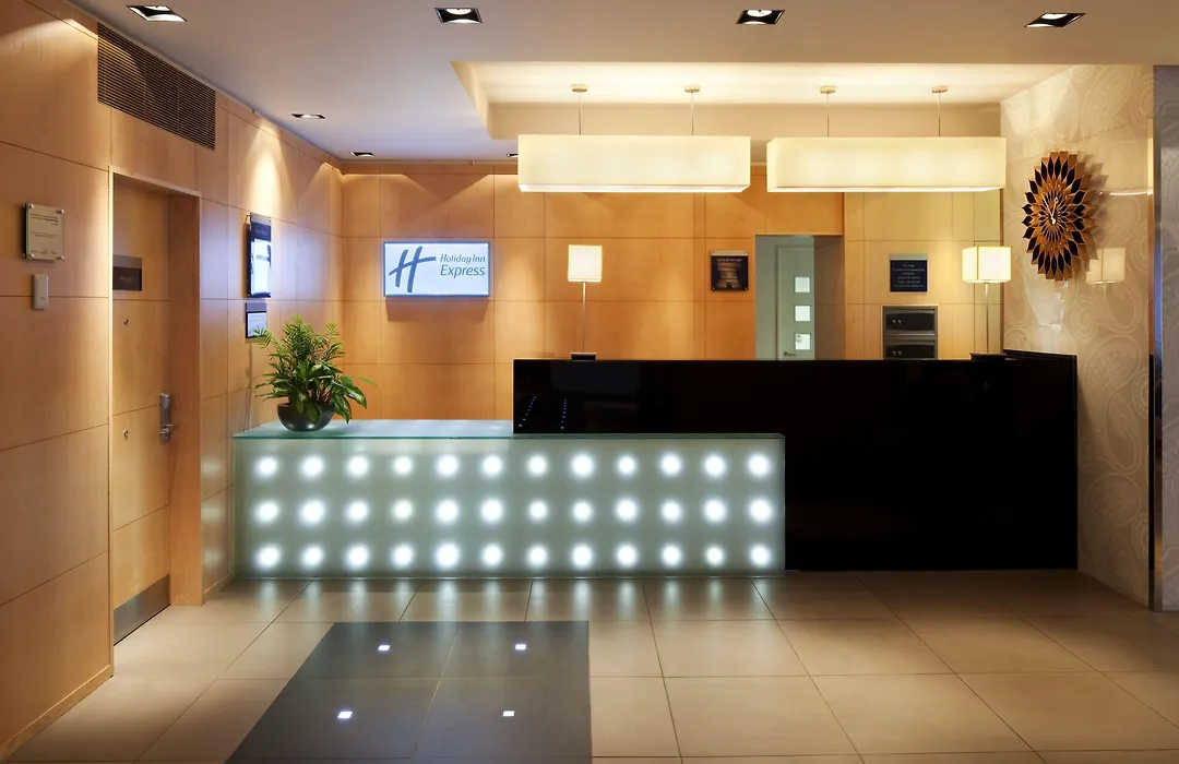 Holiday Inn Express Birmingham Redditch By Ihg-1