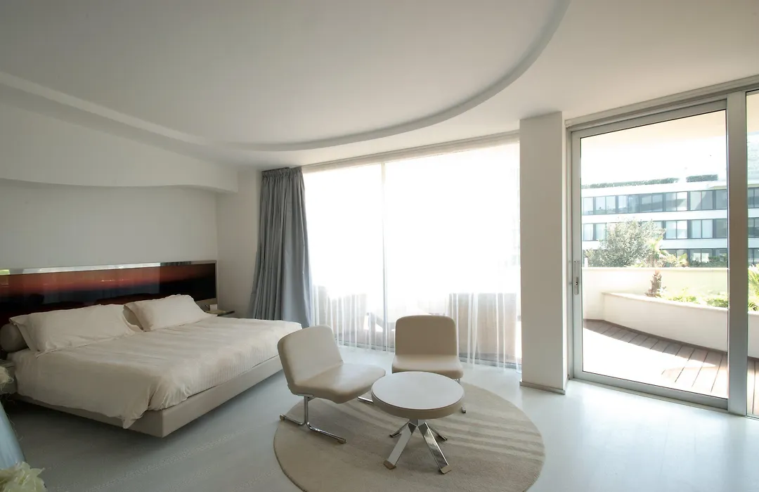 Hotel Waldorf- Premier Resort-1