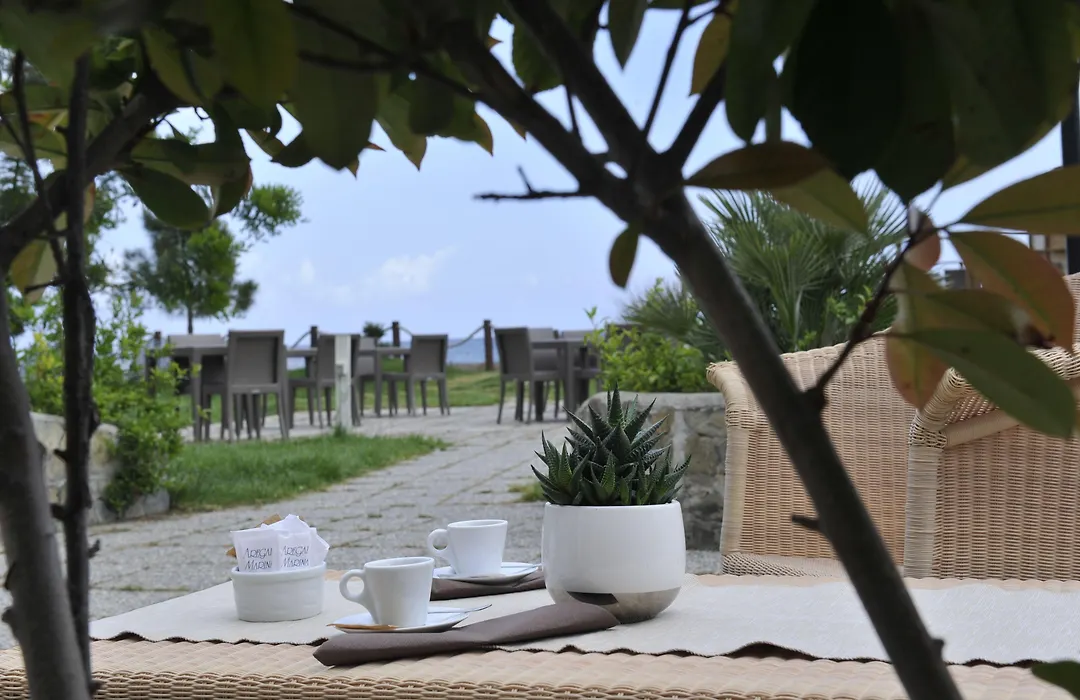 Aregai Marina Hotel & Residence-1