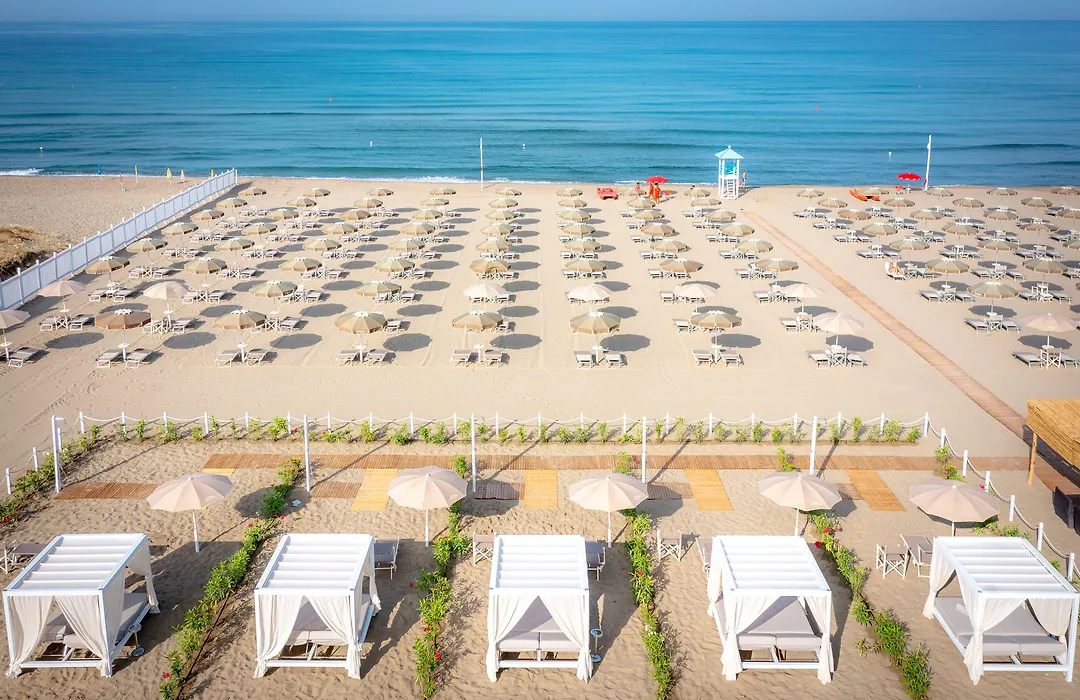 Oleandri Resort Paestum-1
