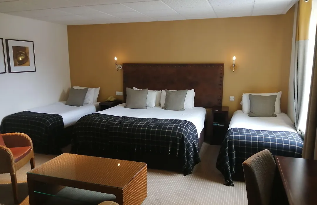Eight Acres Hotel-1