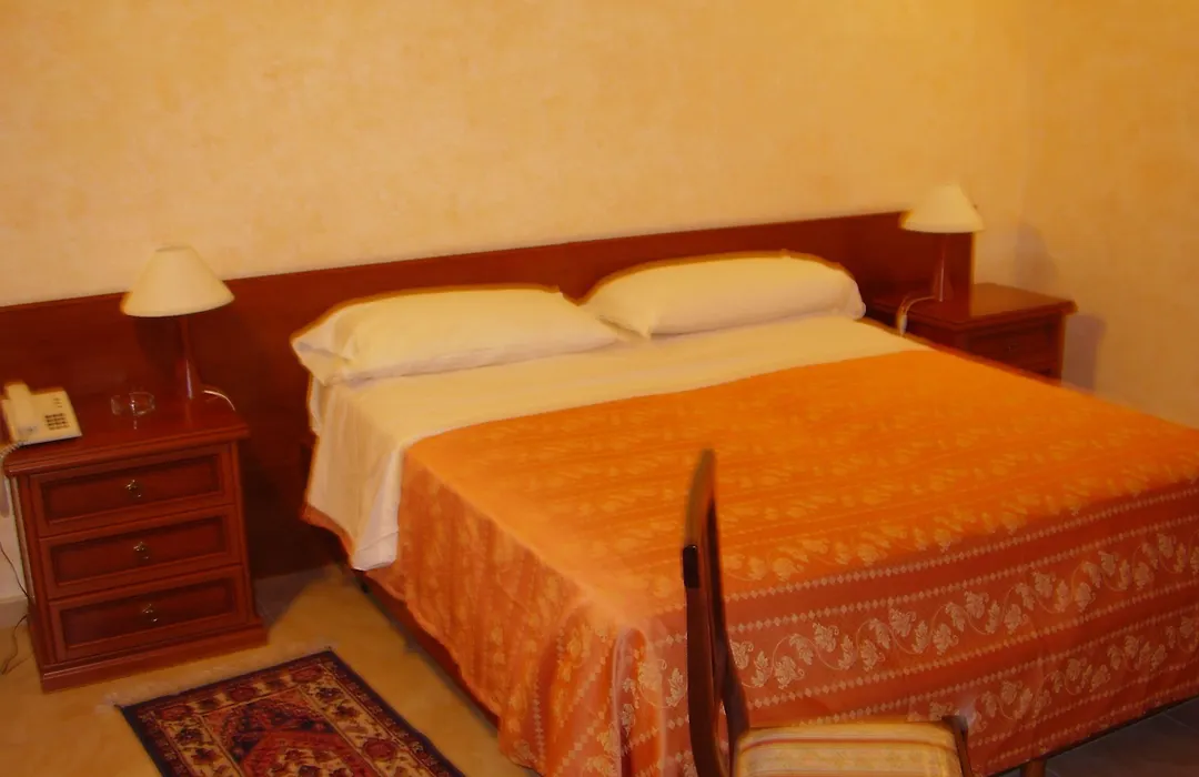 Hotel Gresi-1