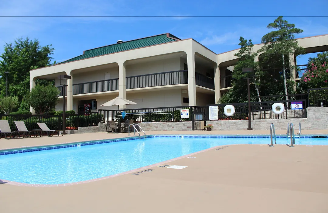 Surestay Plus Hotel By Best Western Southern Pines Pinehurst-1