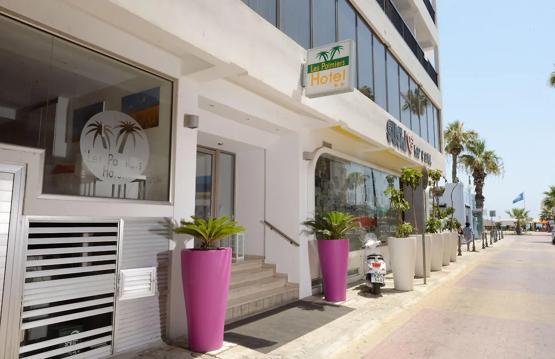Les Palmiers Beach Boutique Hotel & Luxury Apartments-1