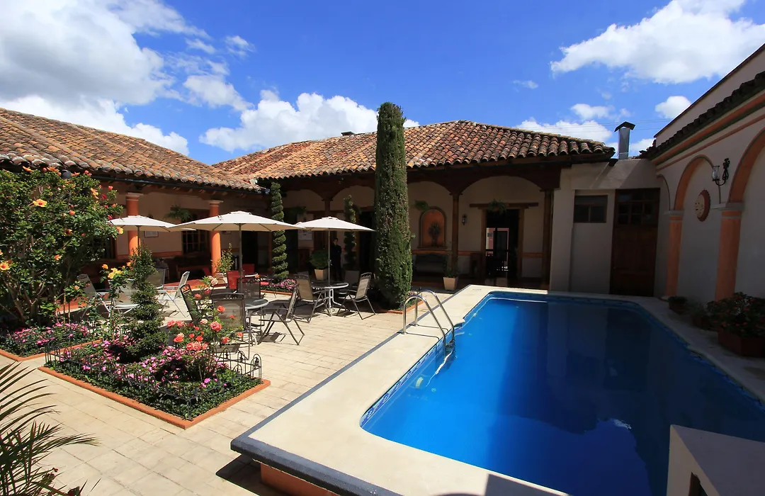 Hotel La Casa de Mamá-1