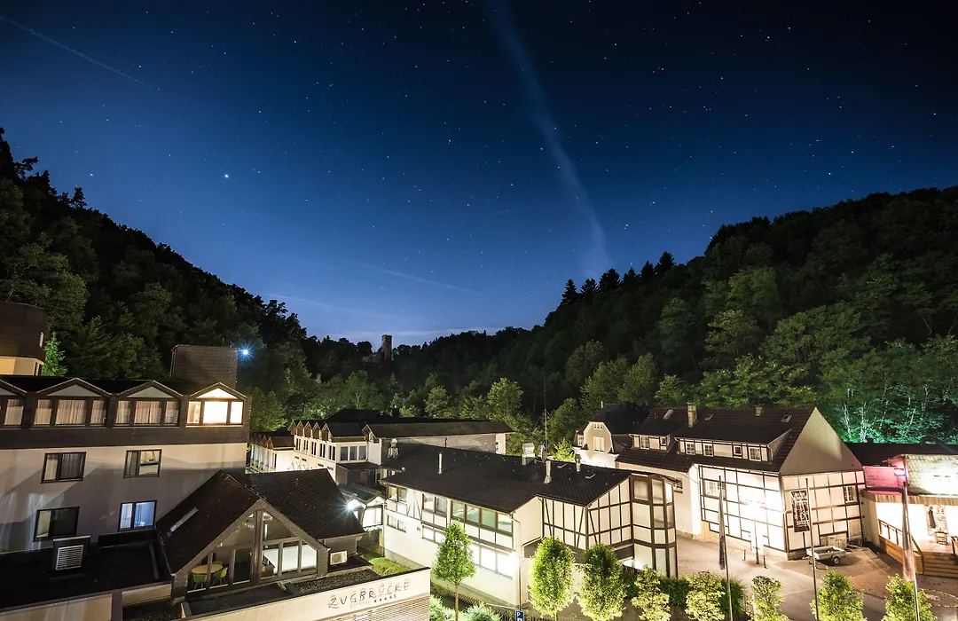 Hotel Zugbruecke Grenzau Gmbh-1