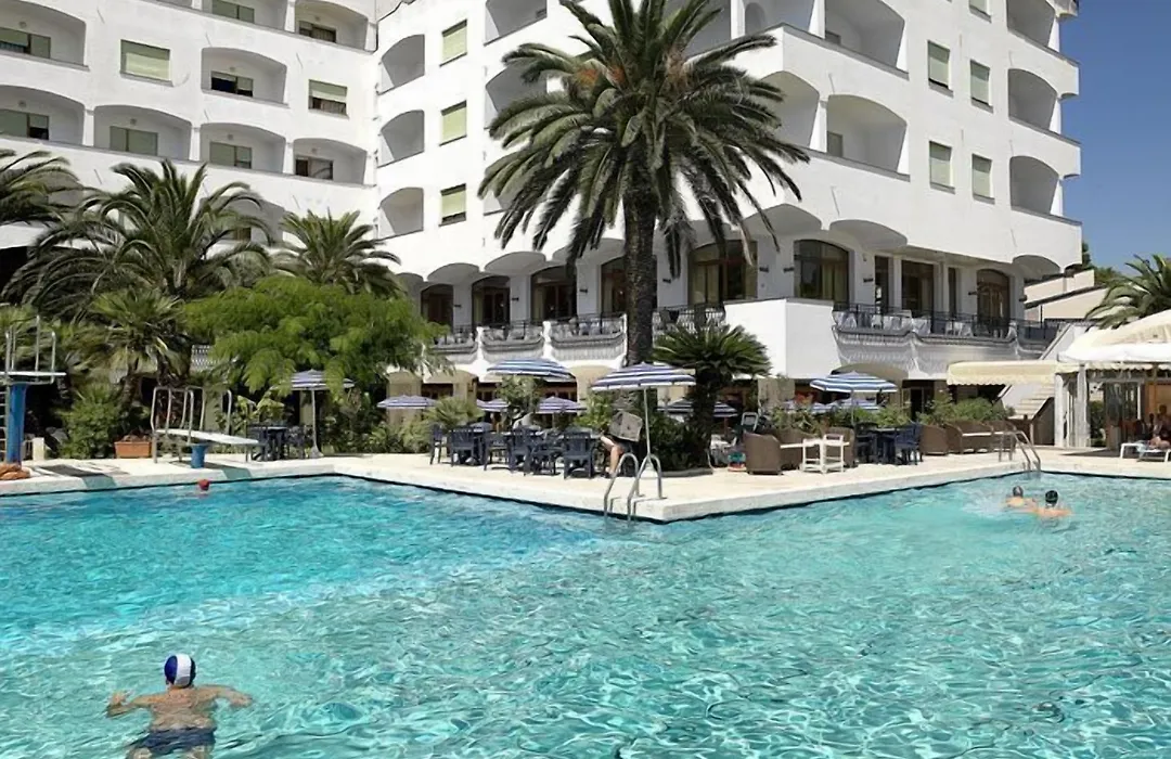 Grand Hotel Don Juan-1