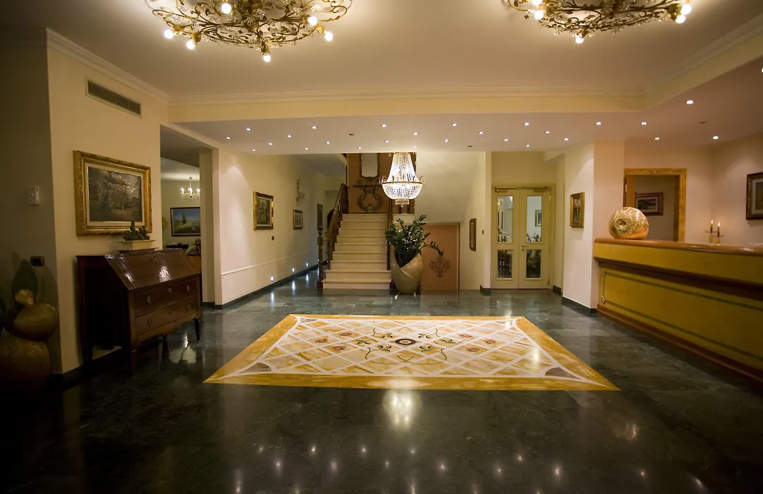 Hotel Atlantico-1