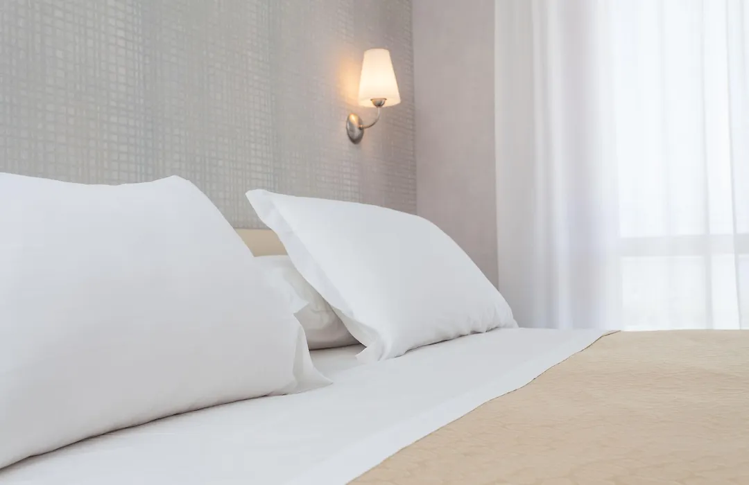 Hotel Esplanade-1