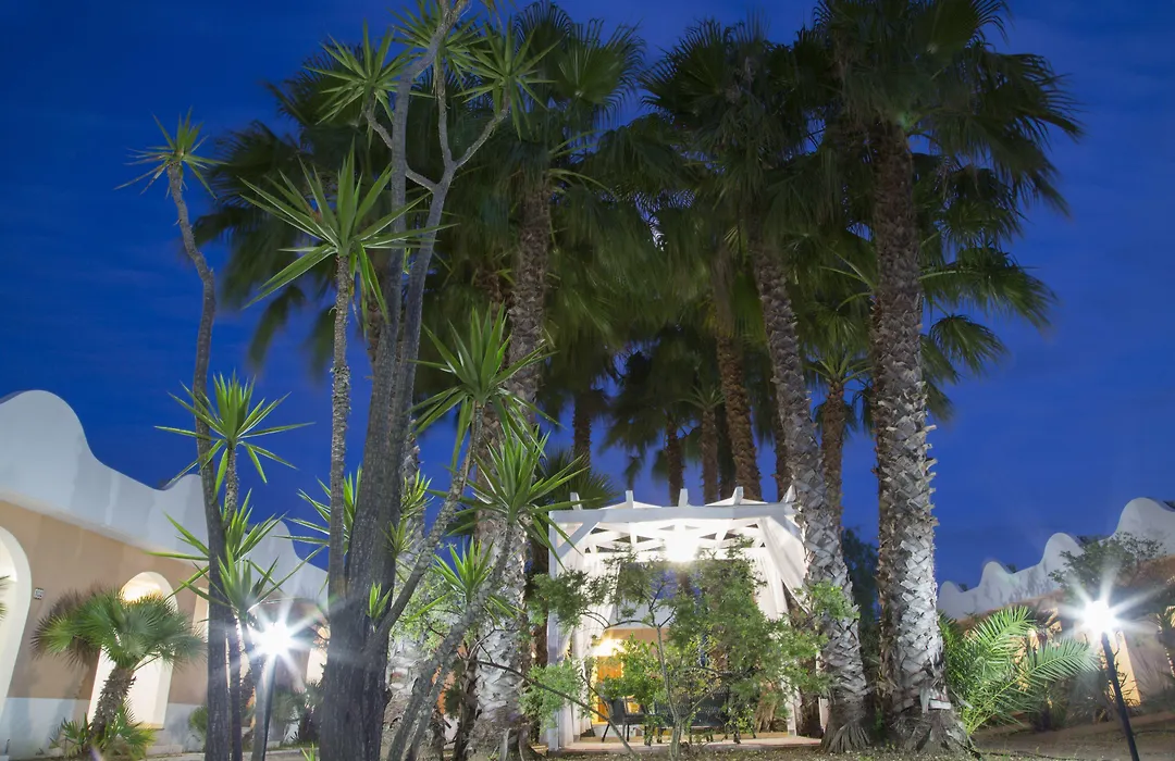 Garden Hotel Ripa-1