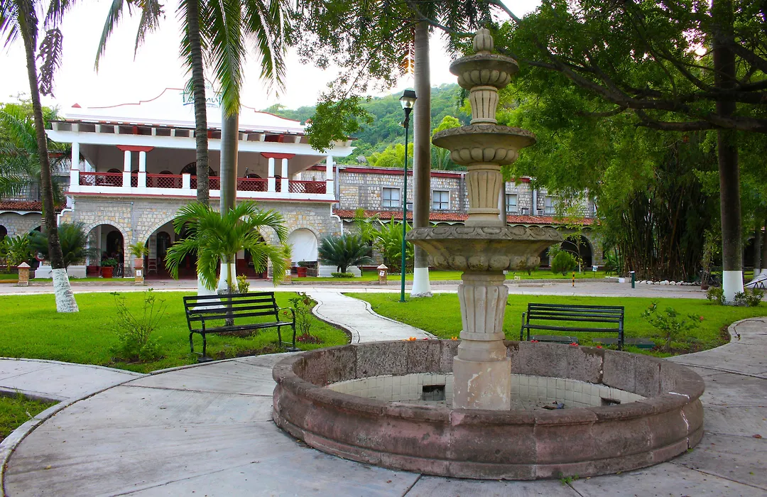 Hotel Spa Taninul-1