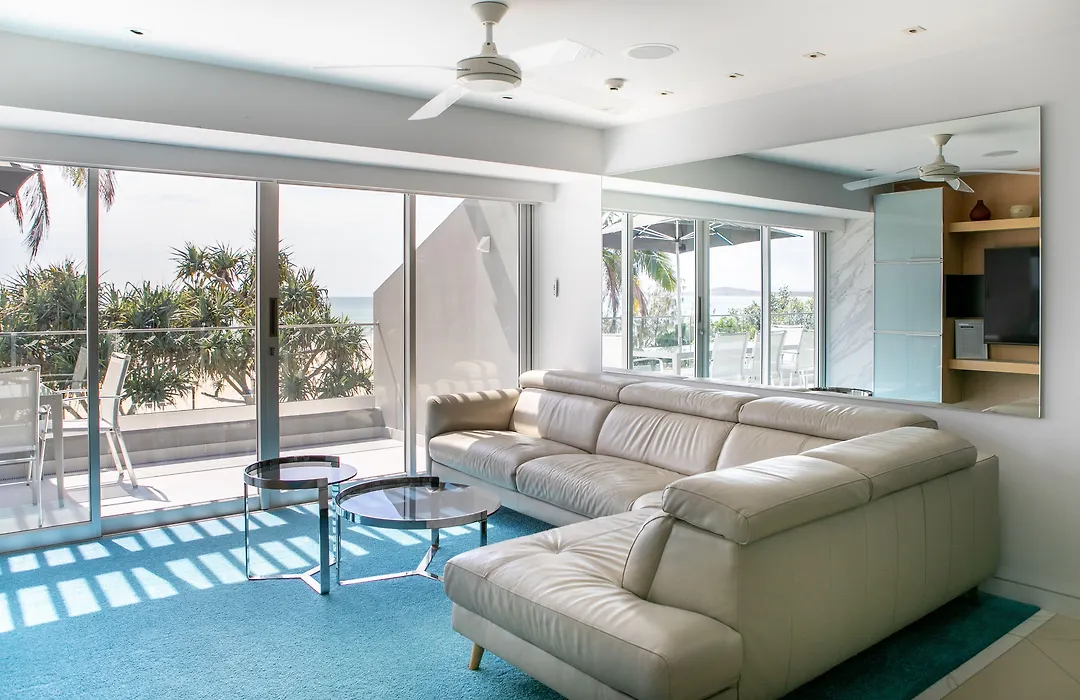 Netanya Noosa Beachfront Resort-1