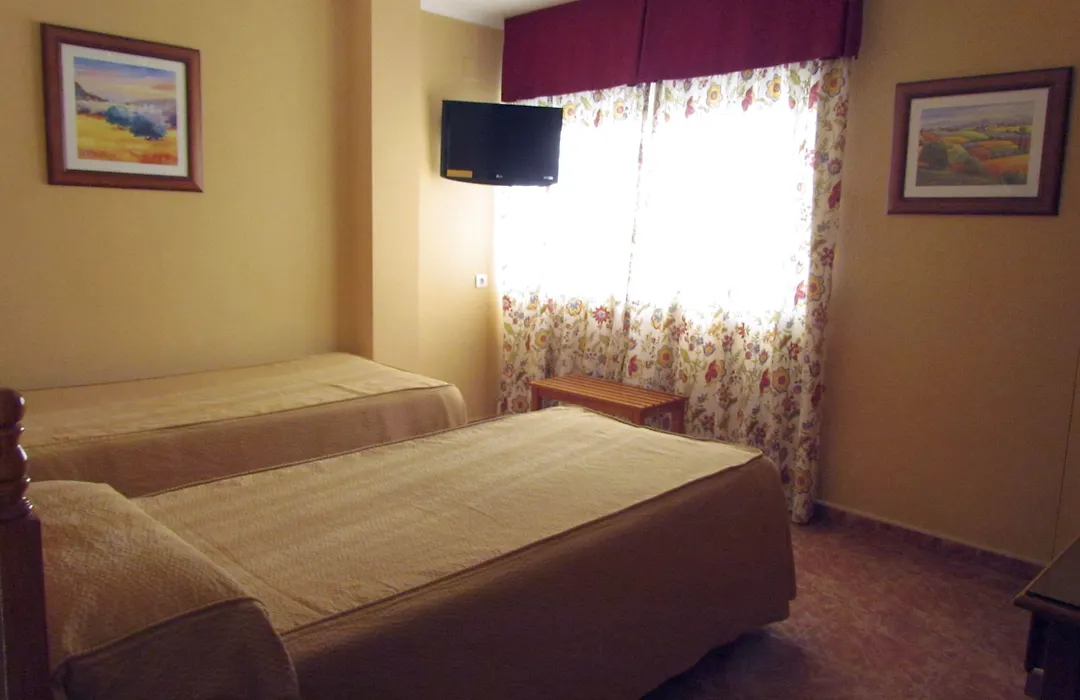 Hotel Zeus-1
