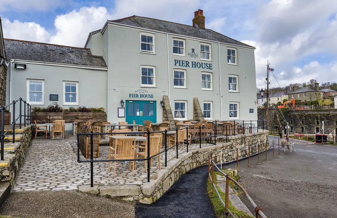 Pier House-1
