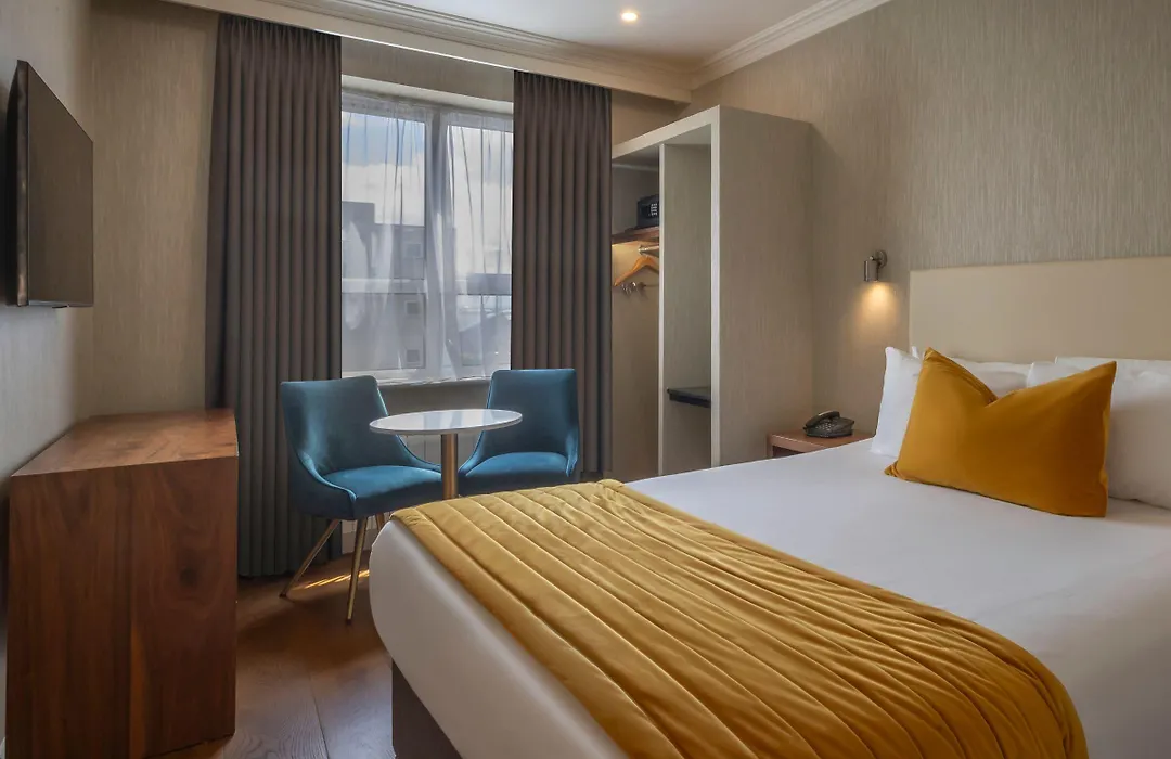 Eyre Square Hotel-1
