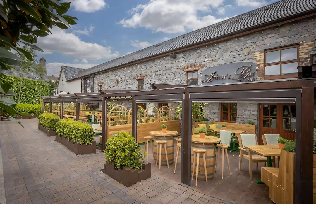 Court Yard Hotel-1